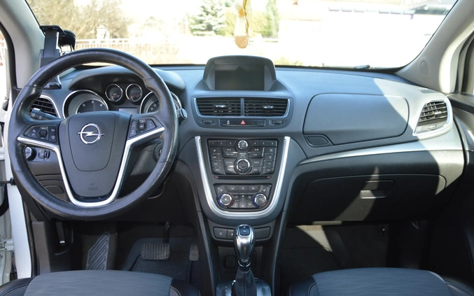Opel Mokka cena 52500 przebieg: 107000, rok produkcji 2015 z Warszawa małe 232